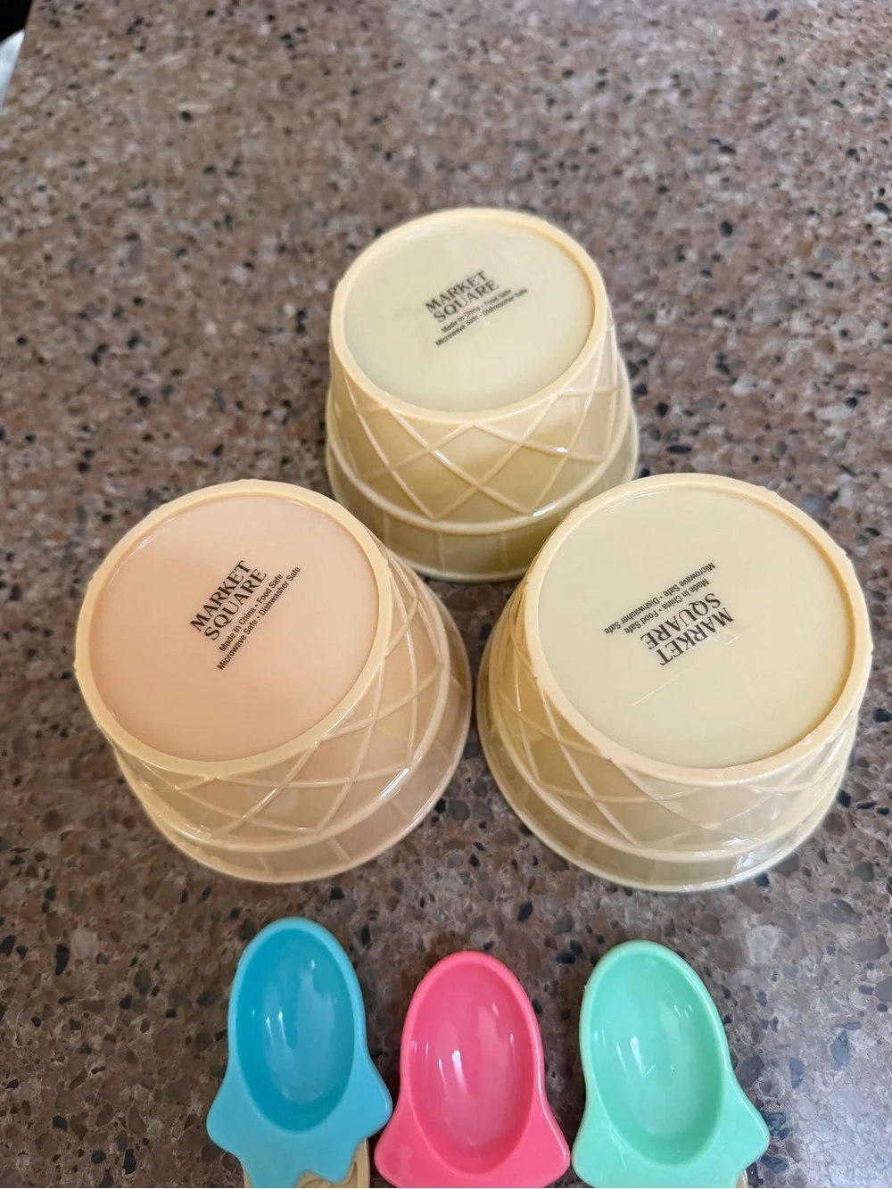 Colorful Ice Cream Scoop Bowls with Matching Spoons - Set of 3